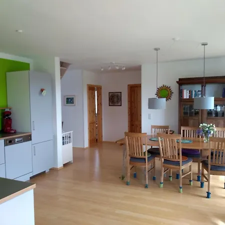 Gemutliches Ferienhaus Mit Garten Und Blick Auf Schlei بيت للعطل *