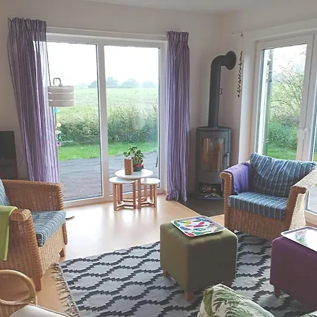 Gemutliches Ferienhaus Mit Garten Und Blick Auf Schlei بيت للعطل *