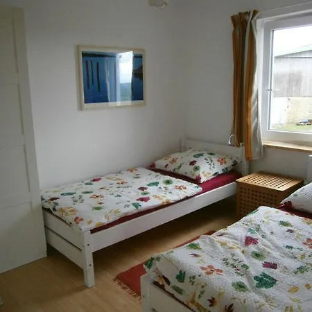 Gemutliches Ferienhaus Mit Garten Und Blick Auf Schlei